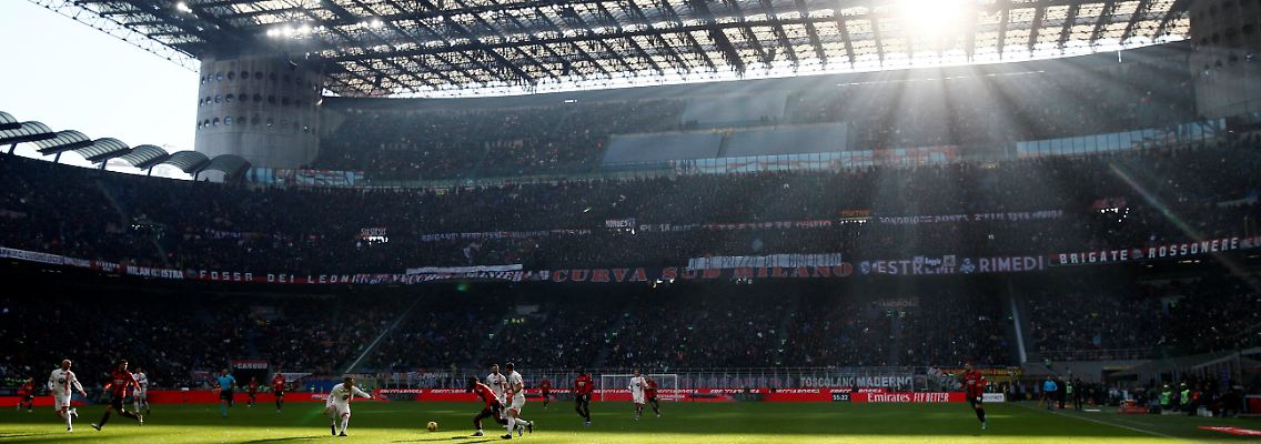 2023-12-17T145544Z_1863969986_UP1EJCH0ZW85M_RTRMADP_3_SOCCER-ITALY-MIL-MNZ-REPORT.JPG