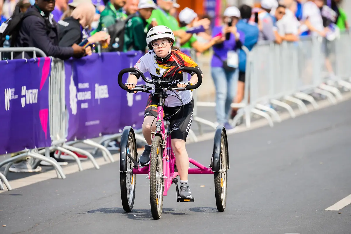 bdc09d54ac93d1e937cc1bb78fbb9913