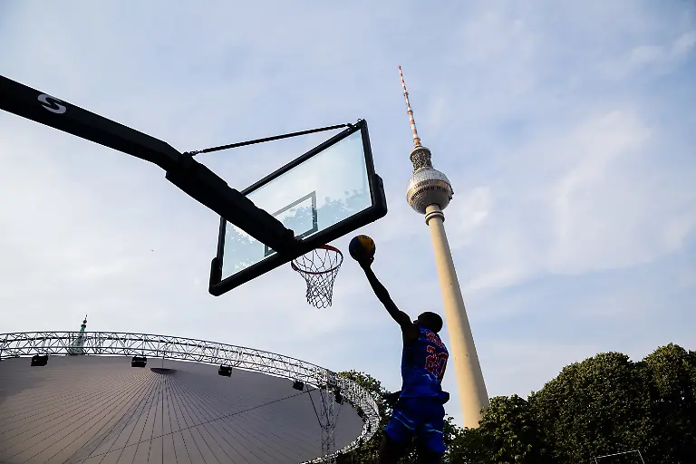 8f60d333415c40e112bb8f8dc50d4514