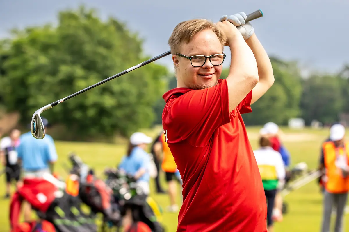 c7911760fabd972ad8e7790ad3352305