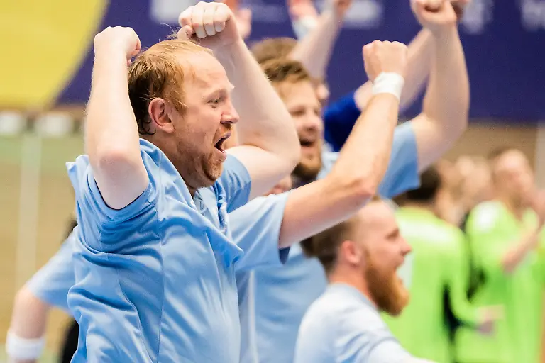 3bd73d7f217cdddf61ddff78d9a44e08