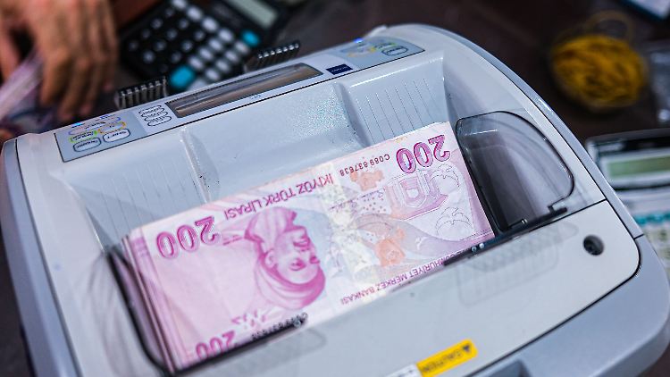 Die Lira sank in der vergangenen Woche auf ein Rekordtief gegenüber dem US-Dollar. 