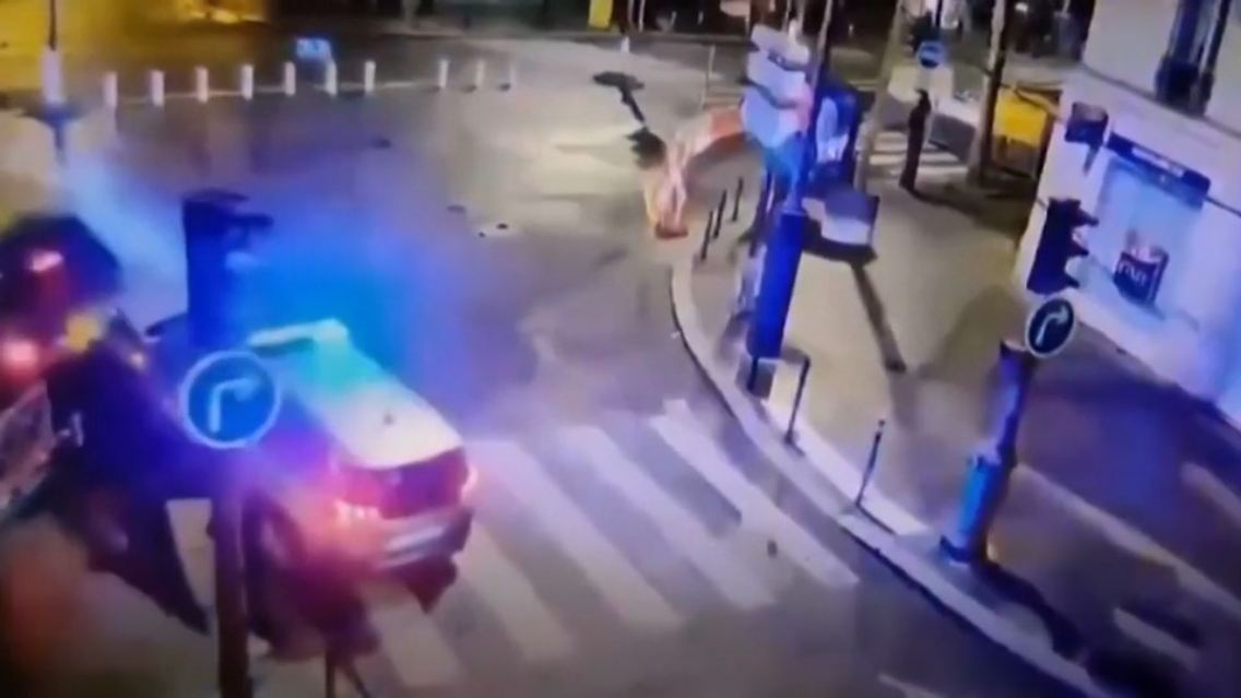 Paris Polizei.jpg