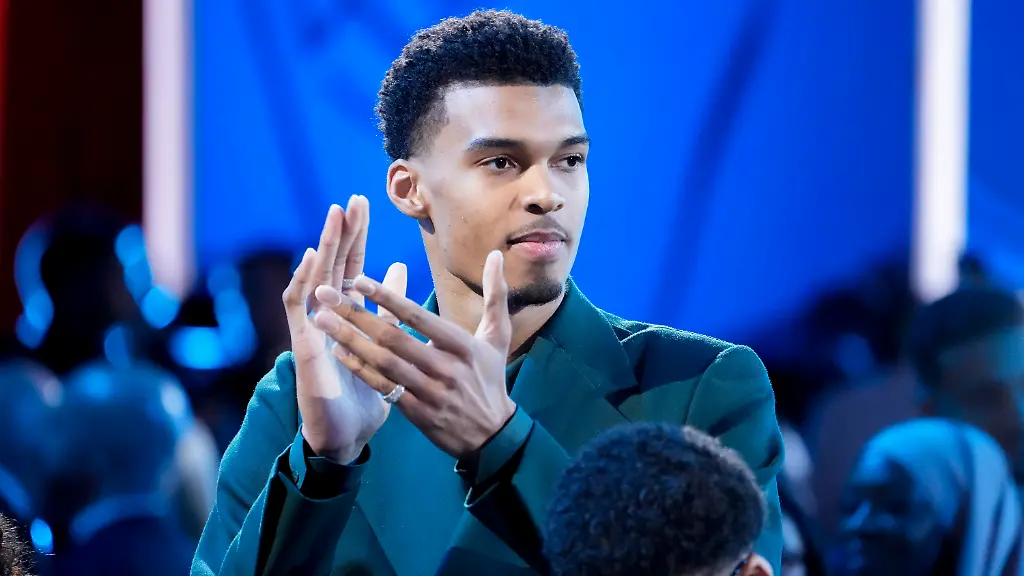 102eff805f44b7bfe9467742eab2a96e