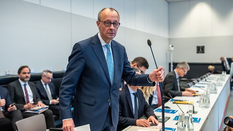 Merz äußerte sich vor der Fraktion von CDU und CSU.