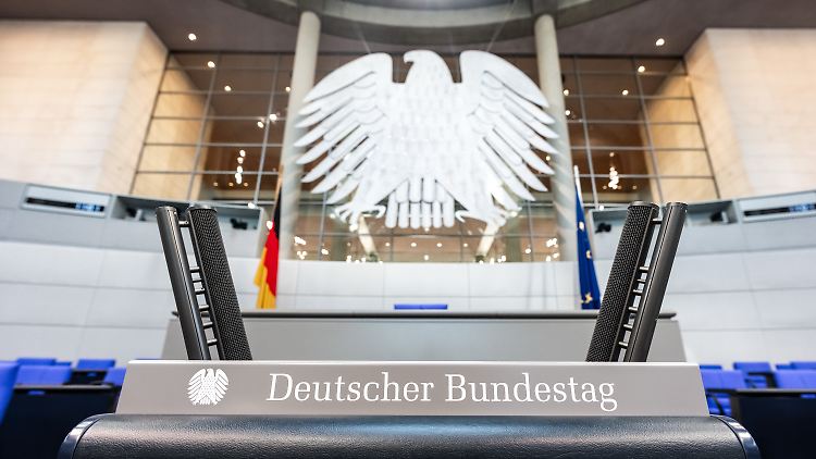 Dass jede Fraktion einen Vize ernennen soll, ist in Paragraf 1 der Geschäftsordnung des Bundestages festgelegt.