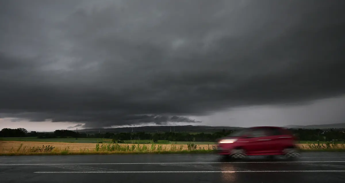 13f5c3e2351cdfd4a88d7d098b0c043e