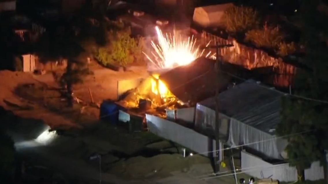 Haus Explosion2.jpg