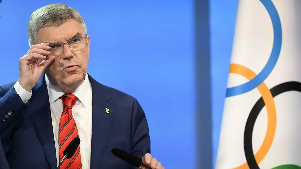 049f46475d25bef2338a57ee5b304edb