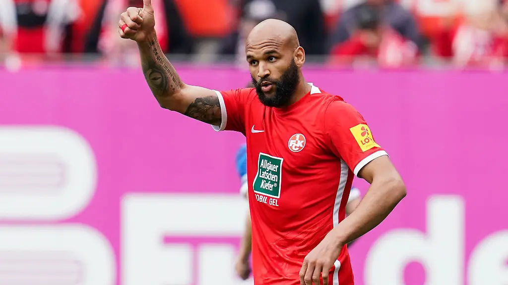 Kaiserslauterns-Terrence-Boyd-gestikuliert