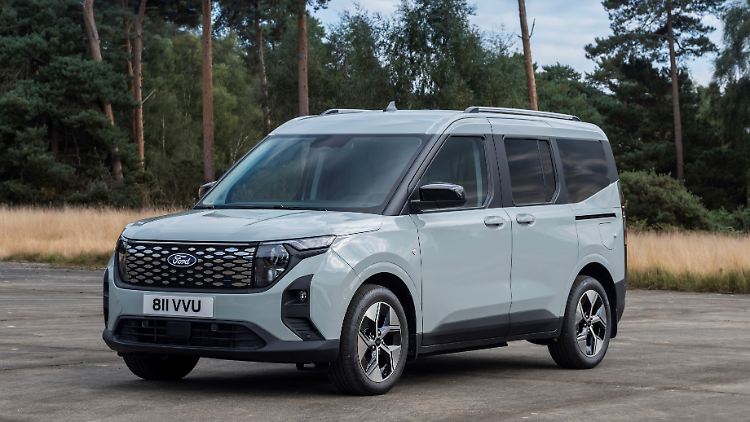 Ford hat seinen neuen Courier betont schick zeichnen lassen. So dient er als attraktiver Alleskönner für budgetlimitierte Familien. Bloß als Stromer wird er teuer.