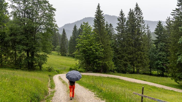 Im Süden wird es vor allem am Samstag ungemütlich.