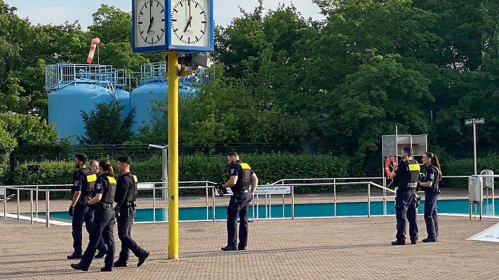 1b9c250419a90995cc1bcecd57d0f78f