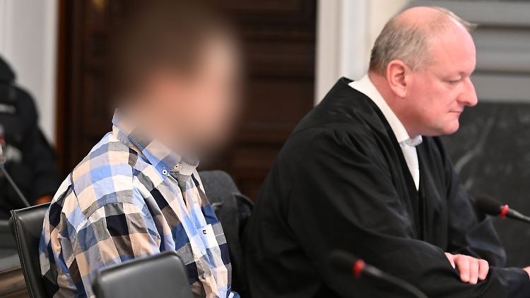 Der 28-Jährige war in den Augen des Gerichts voll schuldfähig und wurde wegen dreifachen Mordes verurteilt.