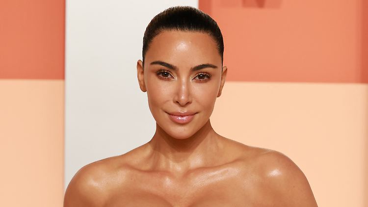 "Was wäre, wenn etwas passiert wäre?", fragt sich Kim Kardashian rückblickend auf ihren illegalen Kauf der Droge Ecstasy. 