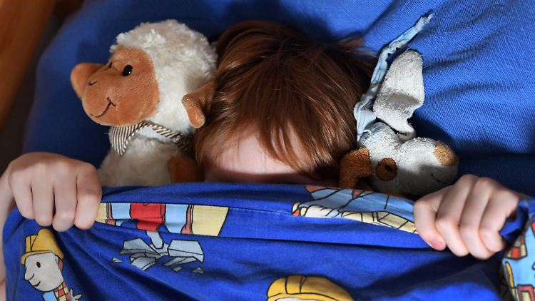 Das von der Sitterin betreute Kind vermutete ein "Monster" unter seinem Bett. 