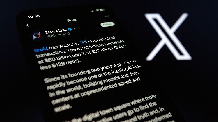 Mit X will Elon Musk nun seine KI trainieren.