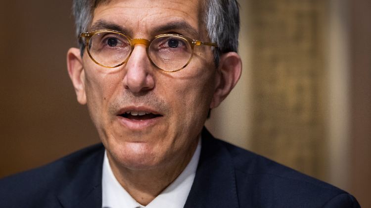 Peter Marks leitet die Impfabteilung der US Arzneimittelbehörde FDA.