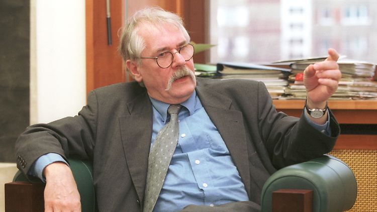 Gerd Poppe bei einem Interview im Jahr 2000.