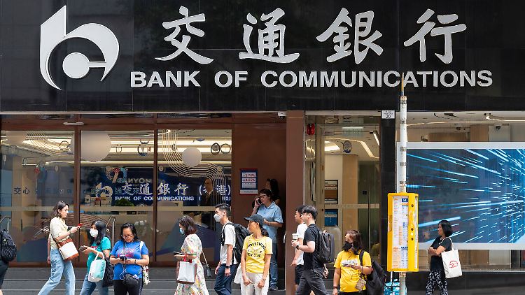 Das chinesische Finanzministerium will über die Banken das Kreditgeschäft in Schwung bringen.