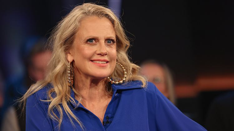 Kam eher zufällig zum Fernsehen: Barbara Schöneberger.