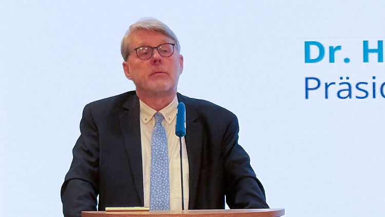 Hans-Eckhard Sommer, Präsident des Bundesamts für Migration und Flüchtlinge (Bamf), hat seinen Vortrag bei der Konrad-Adenauer-Stiftung nach eigenen Worten als Privatmann gehalten, nicht als Behördenchef.