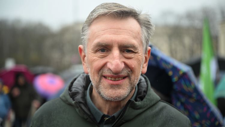 Felßner ist einer der Vizepräsidenten des Deutschen Bauernverbands. Bei der Bundestagswahl kandidierte er auf der CSU-Landesliste, erhielt aber kein Mandat.