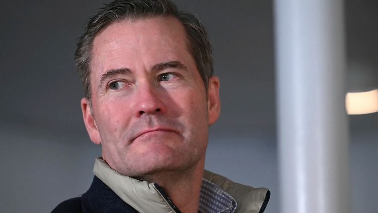 Trump soll bislang an Waltz festhalten, weil seine Gegner den Rauswurf als Erfolg feiern würden.  