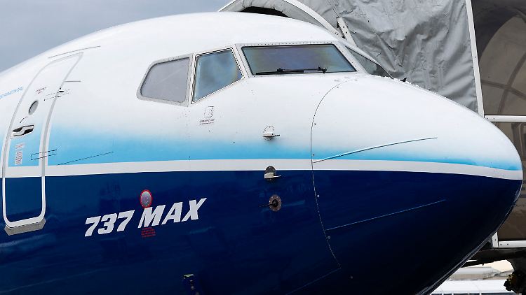 Die 737-MAX-Maschinen waren im Oktober 2018 in Indonesien und im März 2019 in Äthiopien abgestürzt. 