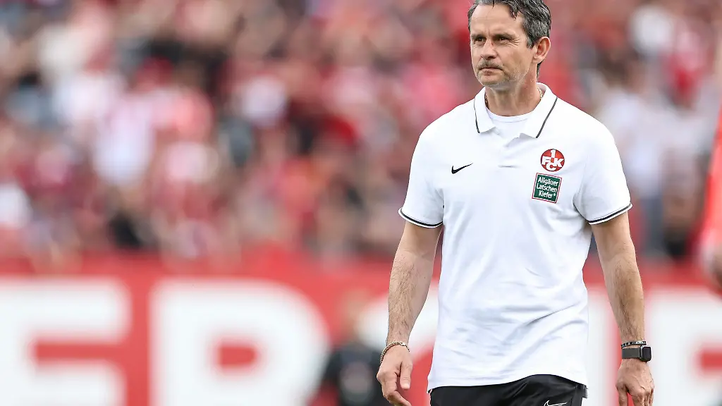 Kaiserslautern-Trainer-Dirk-Schuster
