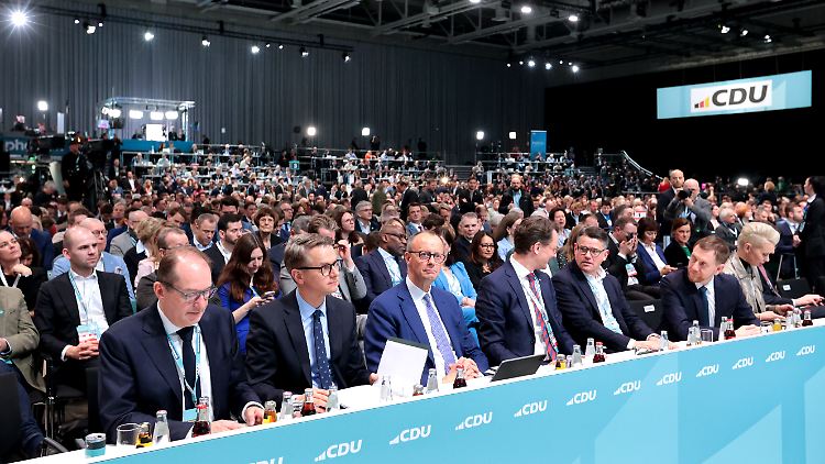 Die CDU verzeichnete Ende vergangenen Jahres rund 365.000 Mitglieder.