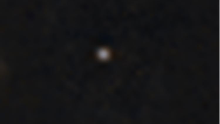 Dieses Bild zeigt die jüngste Aufnahme des Asteroiden 2024 YR4 im Infrarotbereich durch das James-Webb-Weltraumteleskop.