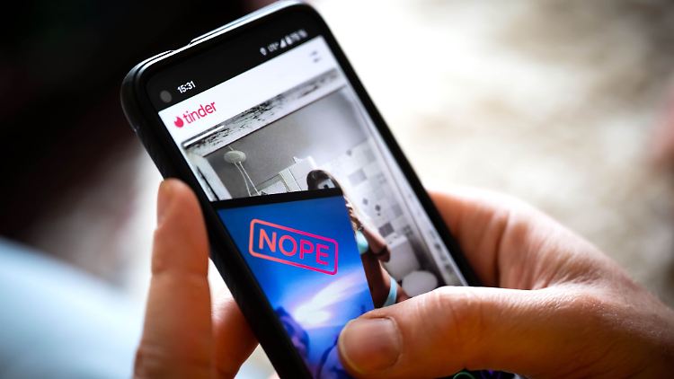 Mit dem neuen Identifikationsverfahren plant Tinder gegen falsche Benutzerprofile vorzugehen.