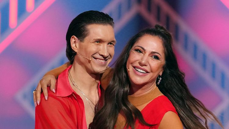 Simone Thomalla und ihr Tanzpartner Evgeny Vinokurov haben es in die siebte Show von "Let's Dance" geschafft - am kommenden Freitag auf RTL.