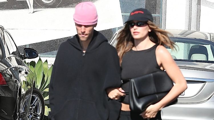 Was ist dran an den Gerüchten über eine Ehekrise? Justin und Hailey Bieber.