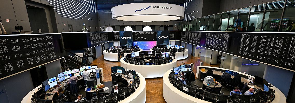 Eine Achterbahnfahrt liegt hinter dem Dax - und wie geht es weiter?