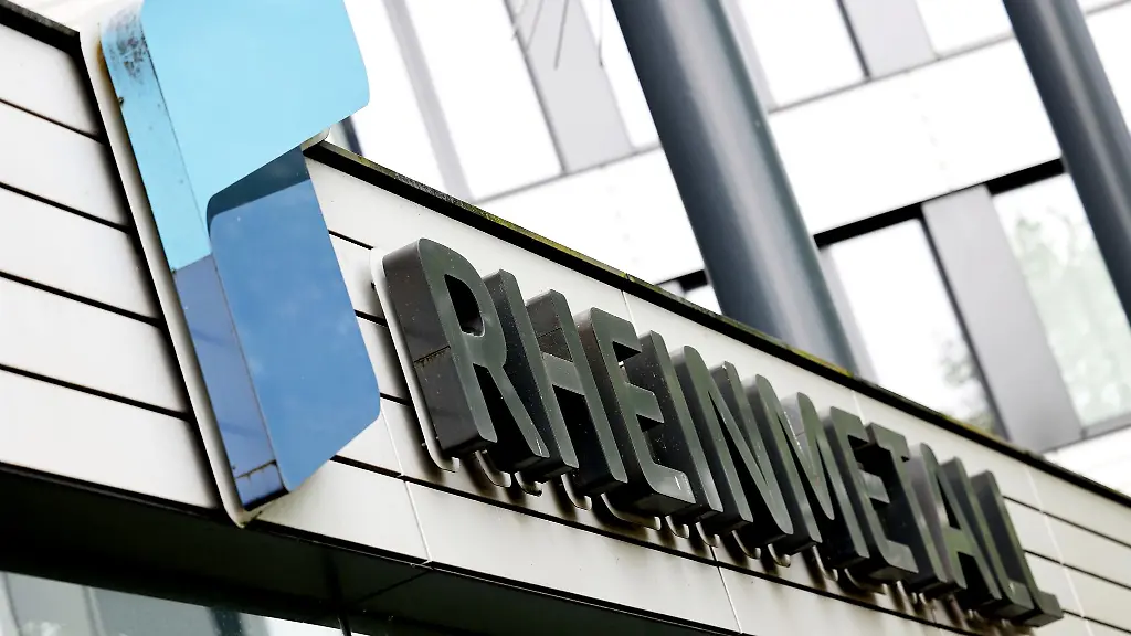 Das-Rheinmetall-Logo-auf-dem-Rheinmetall-Gebaeude-in-Duesseldorf