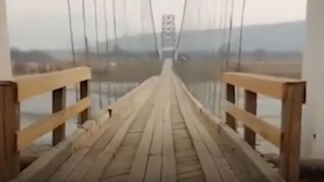 Brücke_Russland.JPG