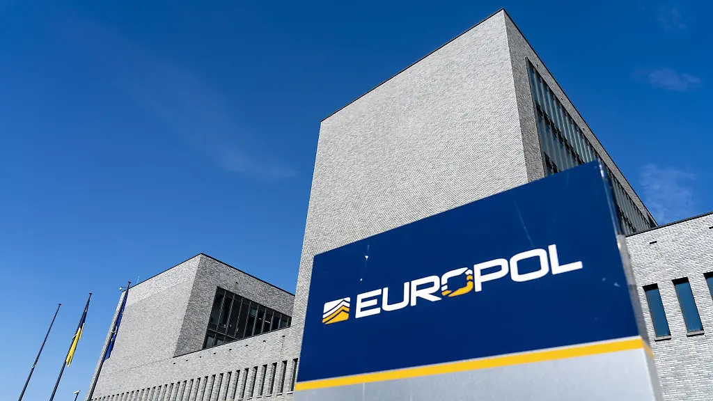 Sitz-von-Europol-in-Den-Haag