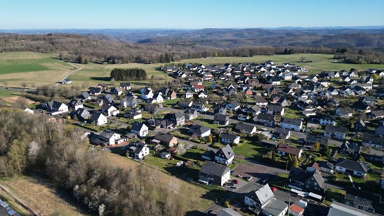 Rund um den Tatort gibt es ausgedehnte Wälder.