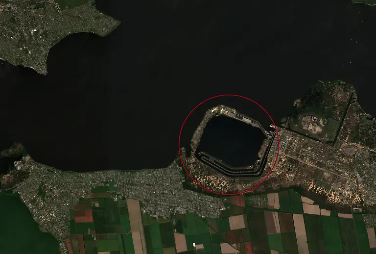 2023-06-05-Sentinel-2-L2A-True-color-circle-coolingpond