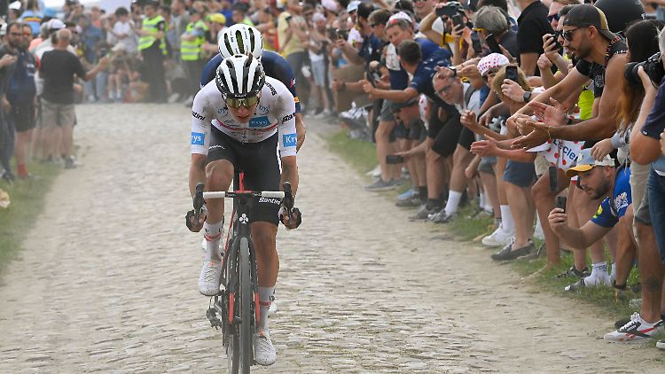 Bei der Kopfsteinpflaster-Etappe der Tour de France 2022 wusste Pogacar aber als Siebter durchaus zu überzeugen.