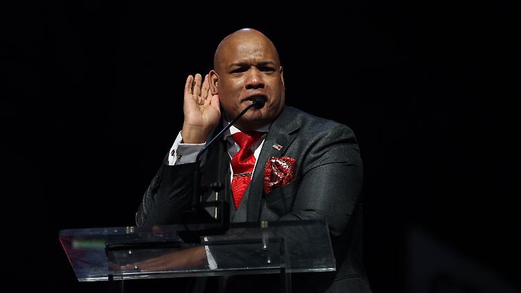 Er hat anscheinend richtig hingehört und hingesehen bei seinem Besuch in der Ukraine: Mark Burns. 