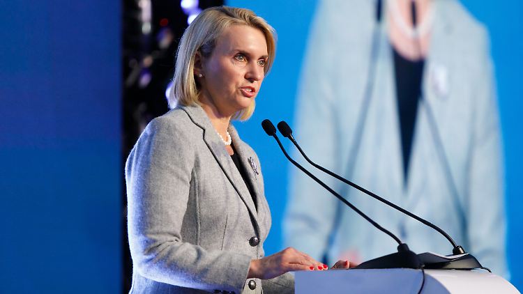 Bridget Brink wurde 2022 noch von Trumps Vorgänger Biden zur US-Botschafterin in Kiew ernannt. 