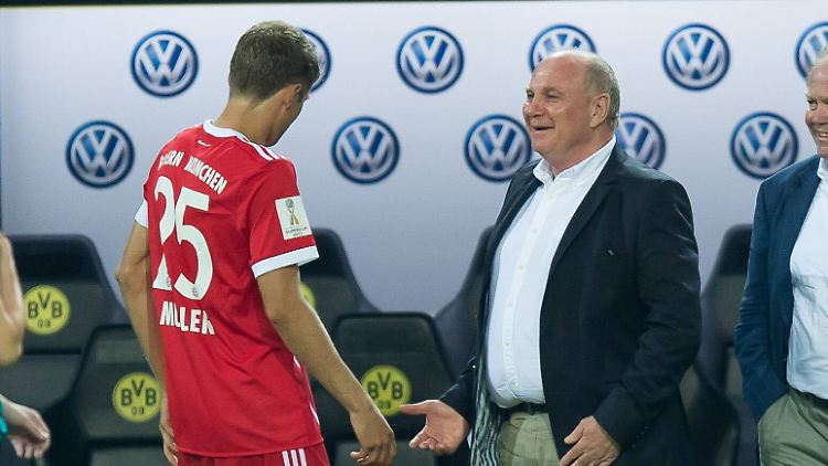 Sie haben gemeinsam viel durchgemacht: Thomas Müller und Uli Hoeneß.