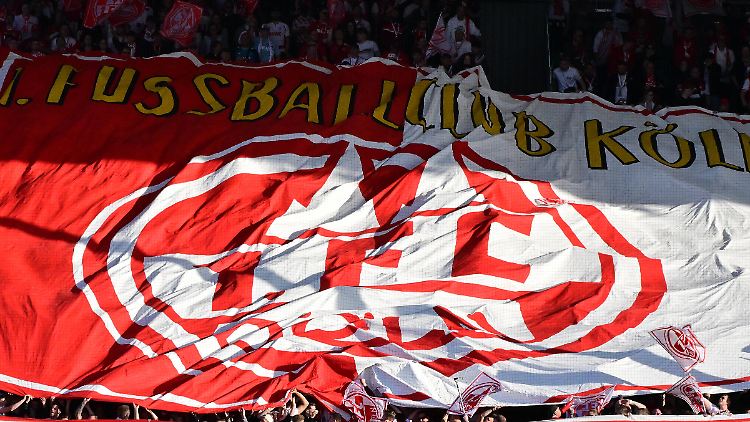 Der 1. FC Köln steckt mitten im Aufstiegsrennen.