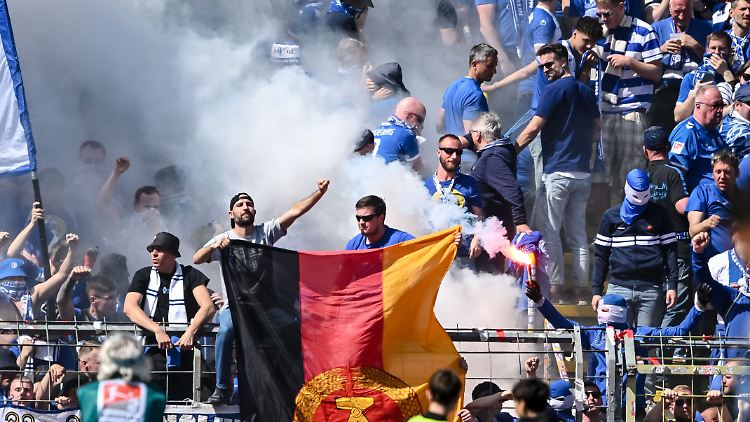 Vor dem Spiel gegen SSV Ulm waren die Fans des 1. FC Magdeburgs noch zuversichtlich. Danach wurde Dampf abgelassen.