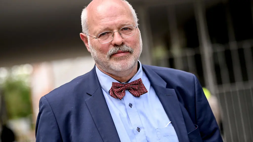 Engelhard-Mazanke-Direktor-des-Berliner-Landesamts-fuer-Einwanderung