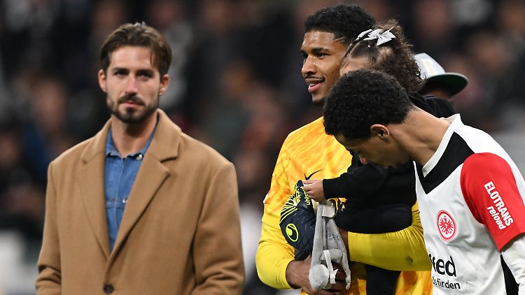 Trapp ist nur noch Zuschauer. 