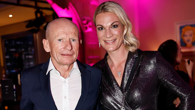 Zeigten sich erstmals ganz offiziell zusammen: Maria Höfl-Riesch und Johann Schrempf.